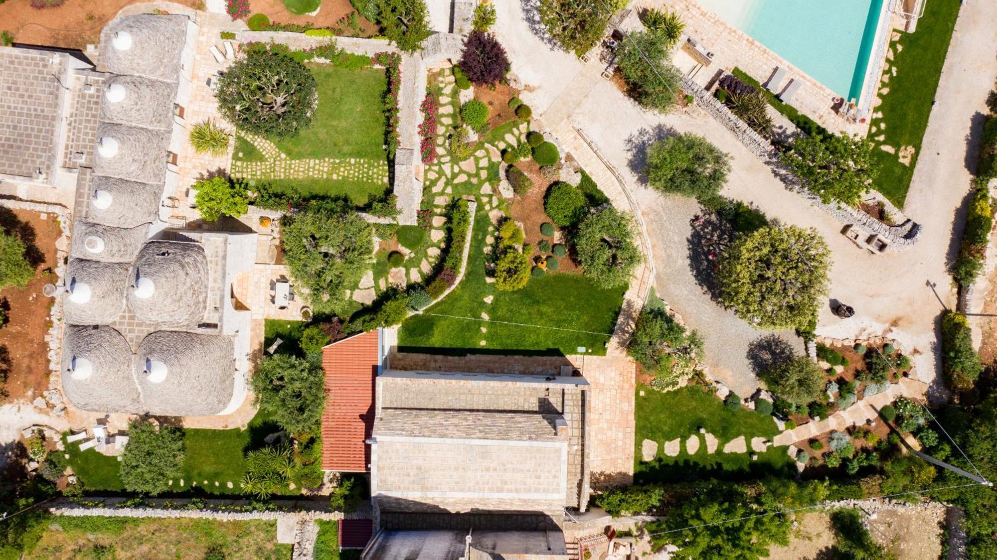 Trulli Arco Antico Villa โลโกโรตอนโด ภายนอก รูปภาพ